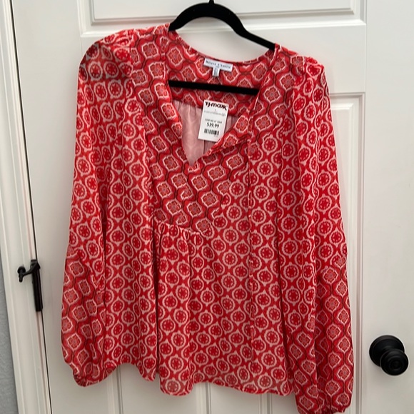 Maison d’Amélie Tops - NWT : Madison d’Amélie women’s top